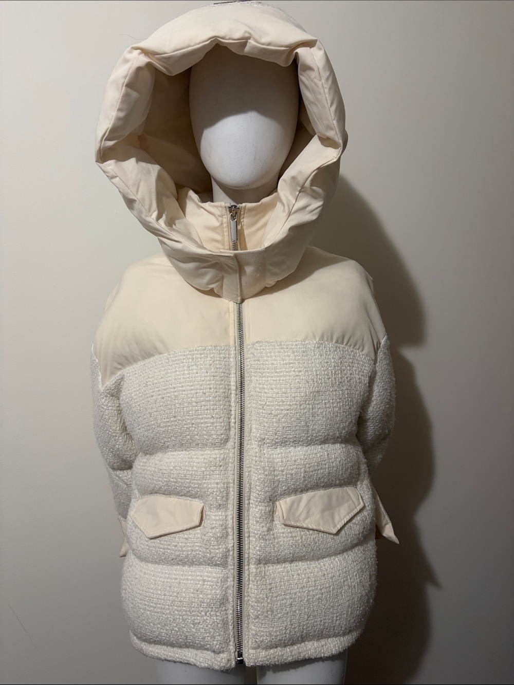 Maniere De Voir Cream Hooded Textured Puffer Jacket Size XS